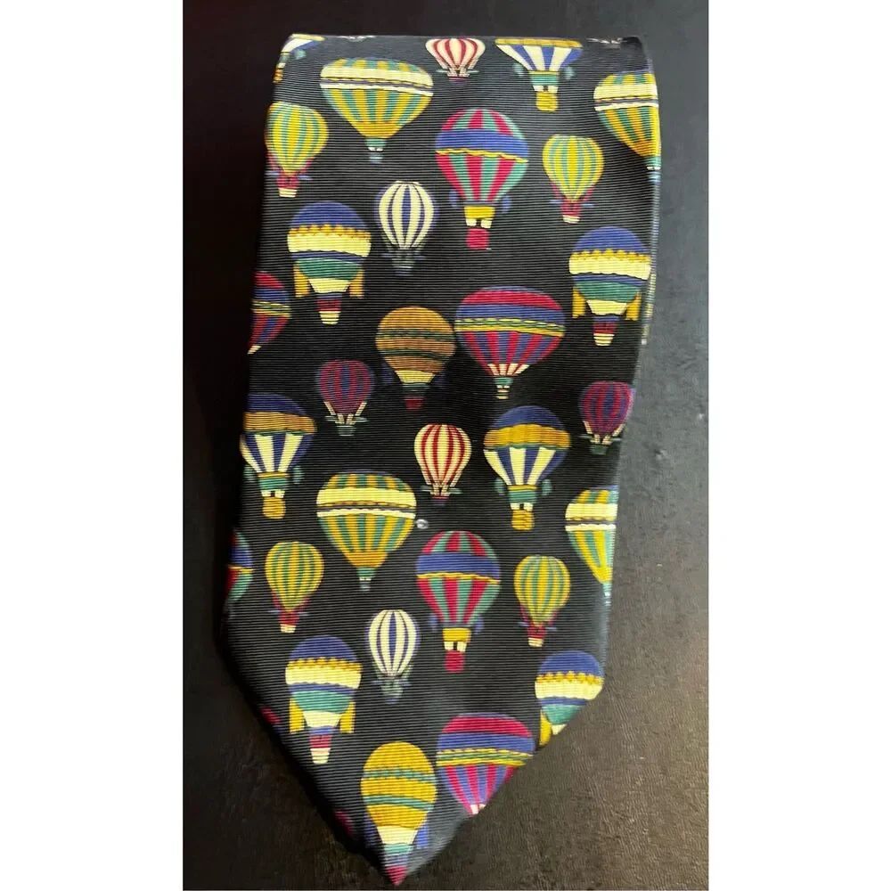Brooks Brothers tie